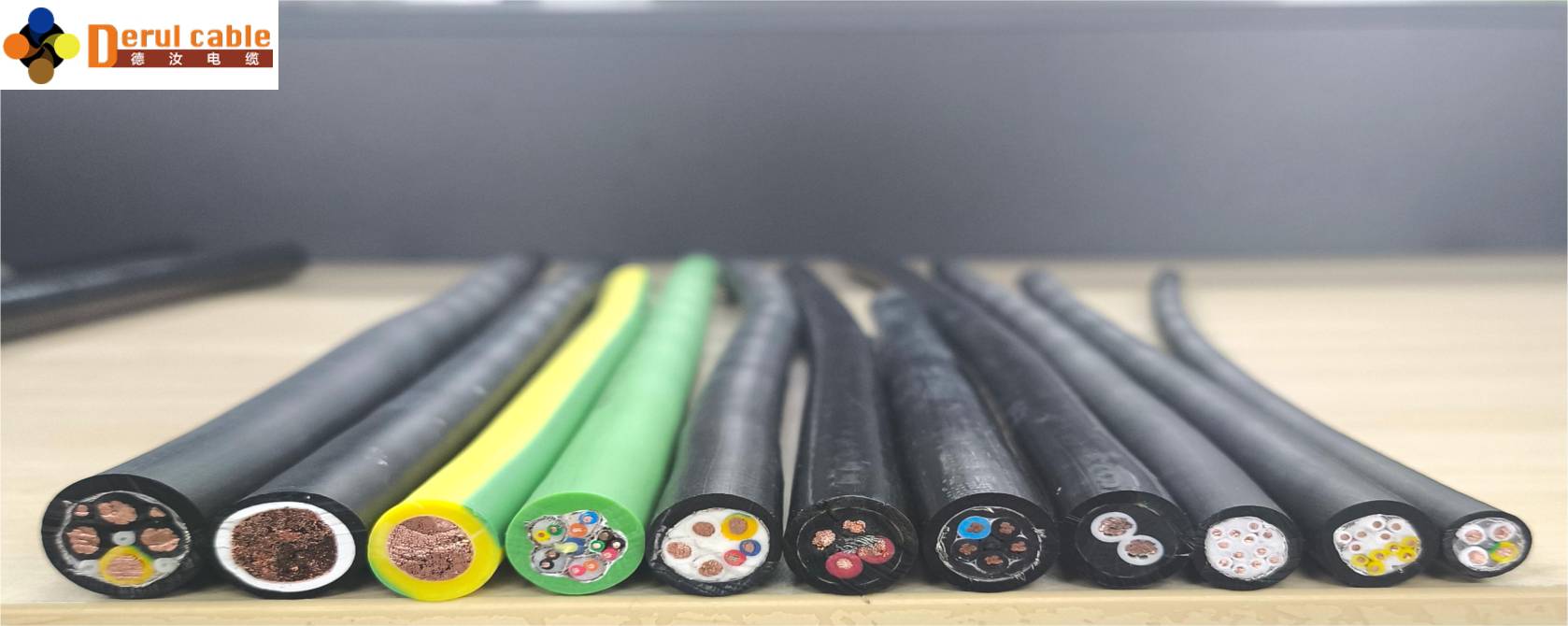 抗扭转机器人数据电缆PUR-上海德汝电缆,型号规格齐全,可定制,CE认证