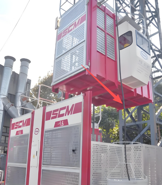 高层工地 SC 施工升降机 PUR 抗拉卷筒电缆实拍